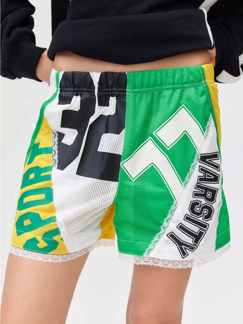 NWOT BDG Jess Spliced Short Sz Medium